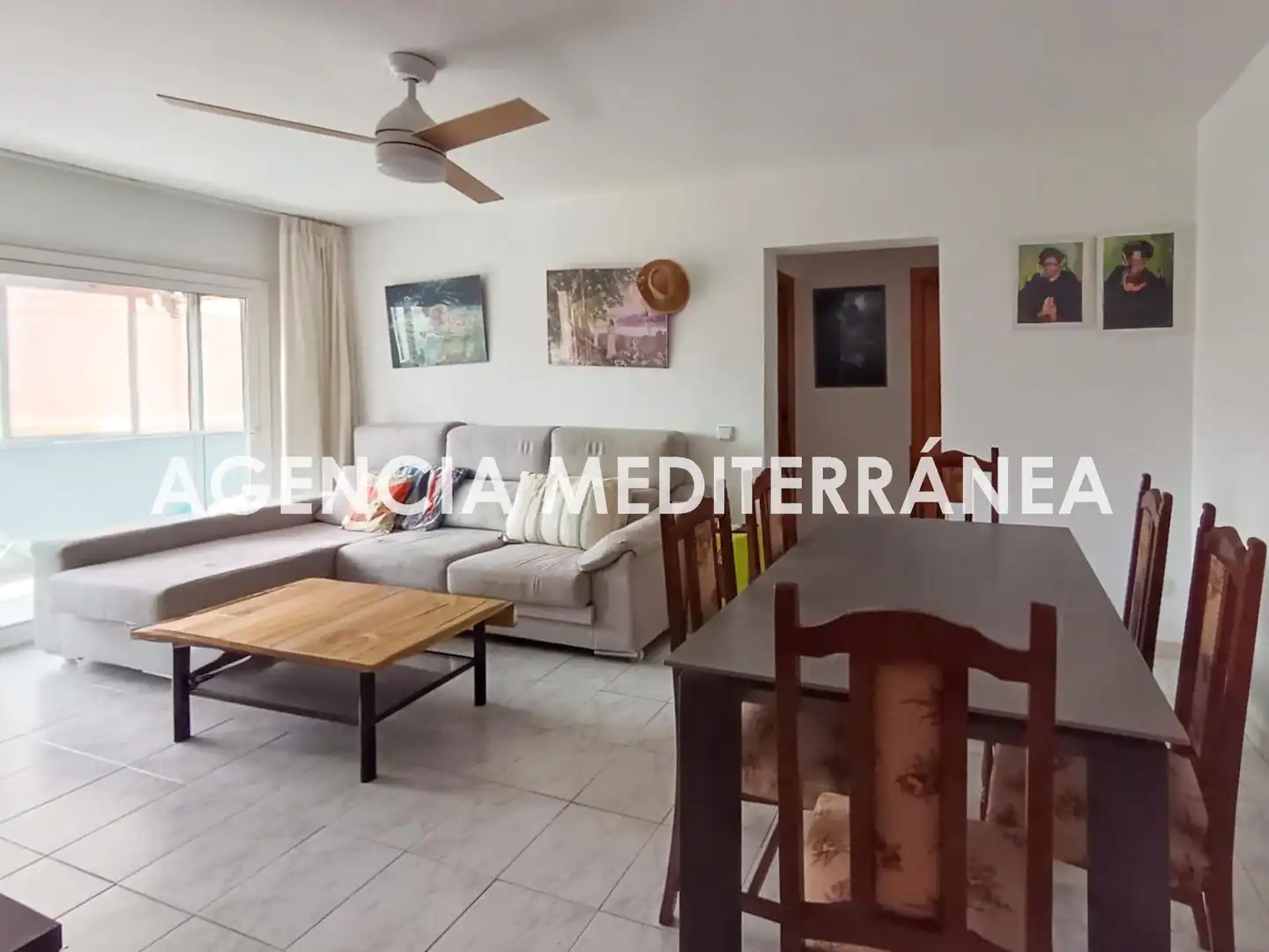 Sala d'estar de Apartament en venda en Santa Eulària des Riu amb Aire condicionat, Calefacció i Jardí privat