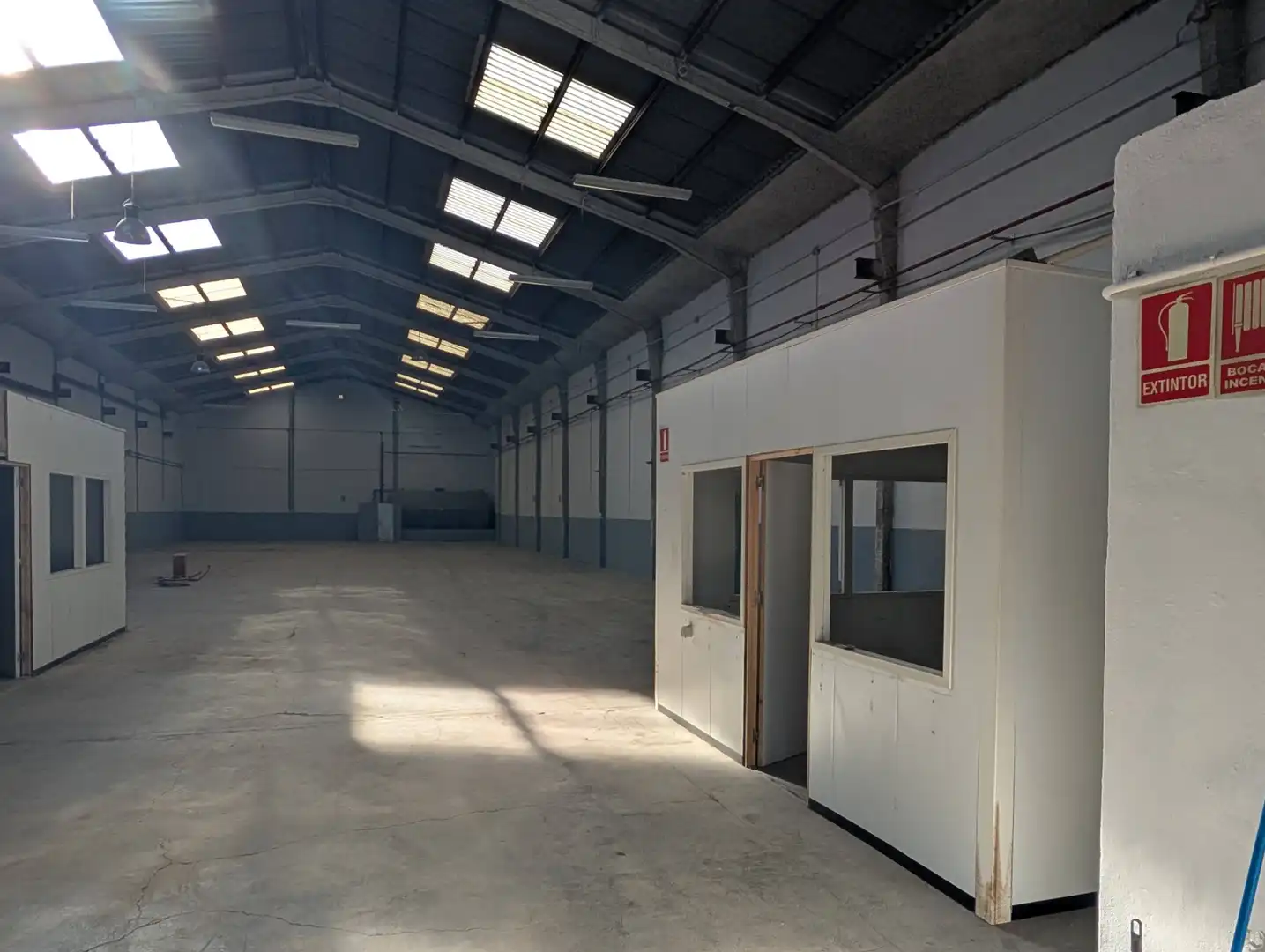 Industrial building to rent in Avinguda Comarques del País Valencià 173, imagen 9