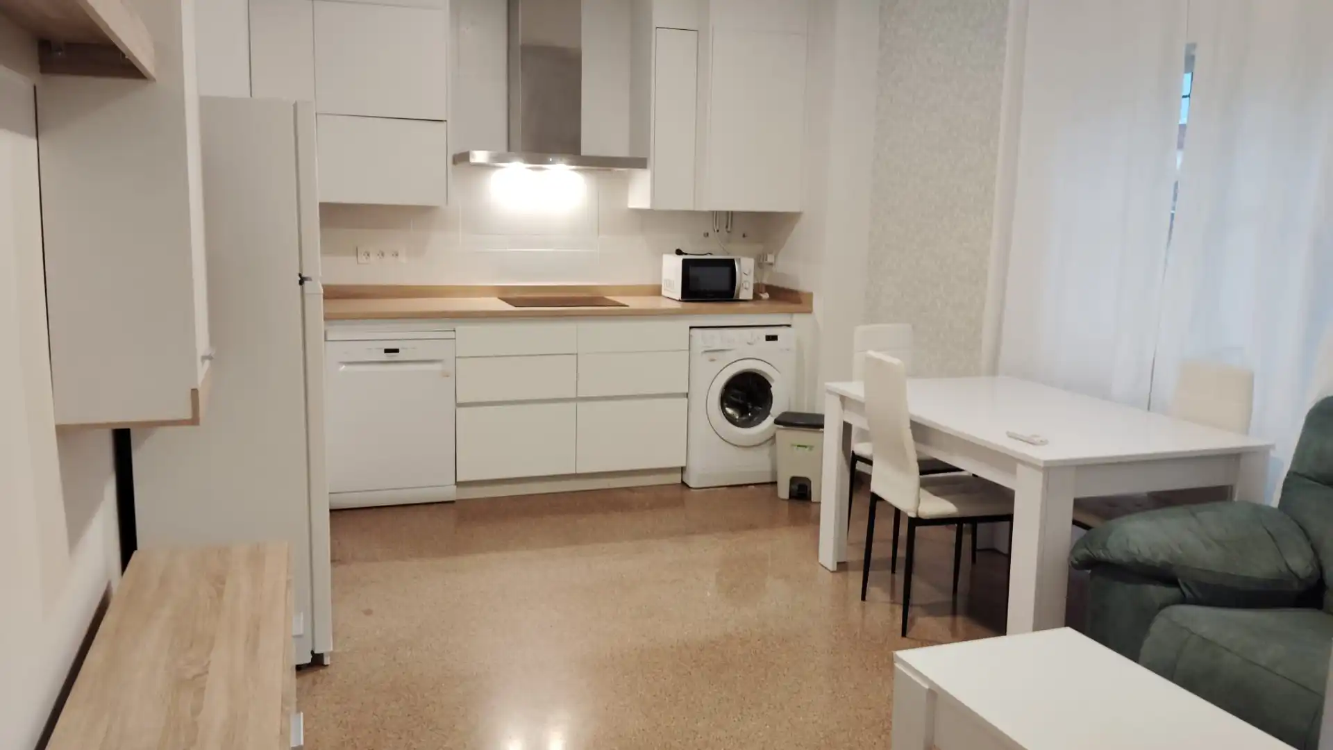 Kitchen of Flat for sale in Las Gabias  with Air Conditioner, Furnished and Oven