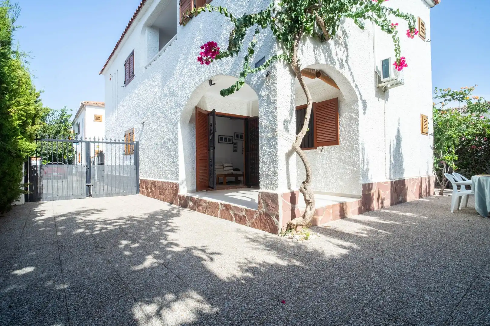 Maison mitoyenne avec terrasse à vendre à Calle E CALATAYUD 49