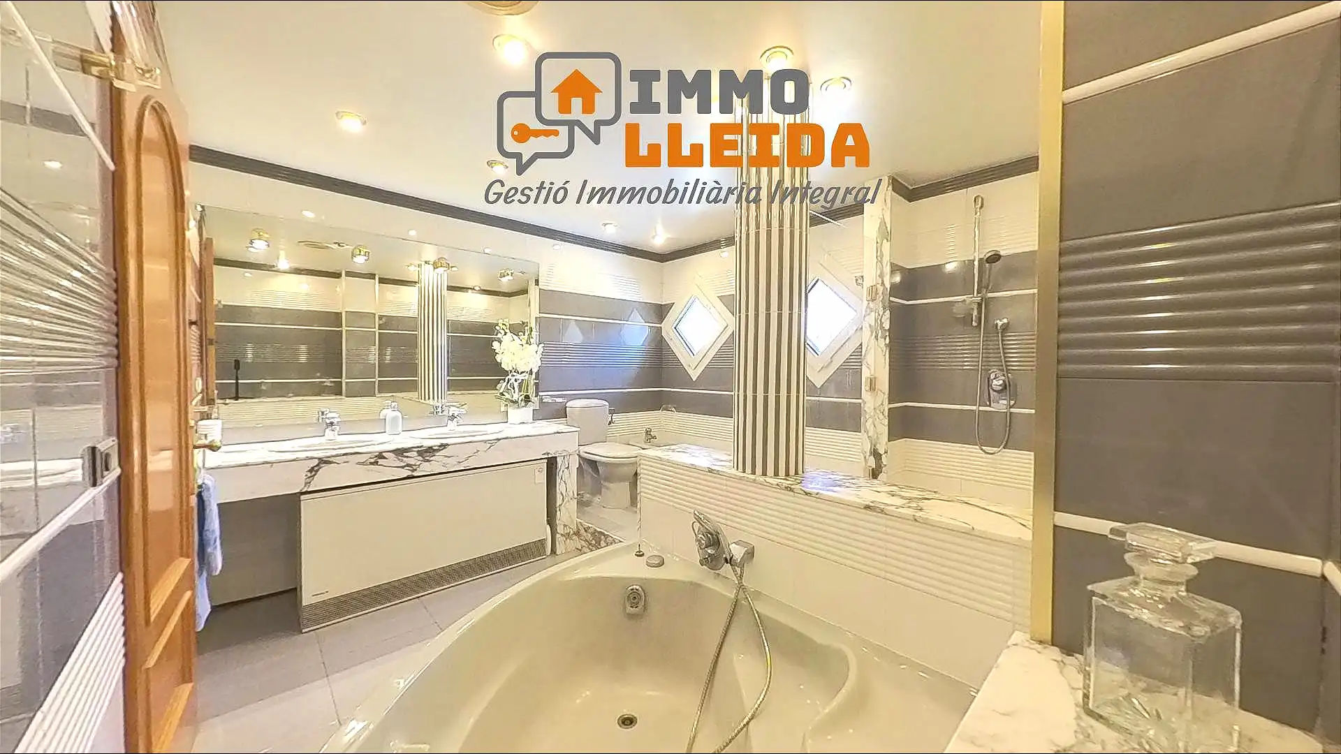 Chalet con piscina en venta en Calle RIU 23, imagen 30