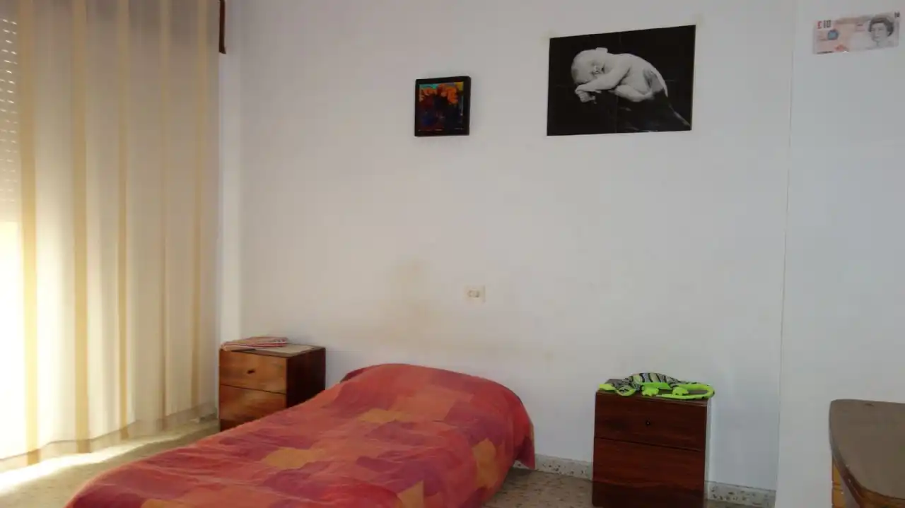 Dormitori de Casa adosada en venda en Motril amb Terrassa i Traster