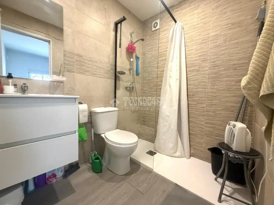 Piso en venta en Lloreda