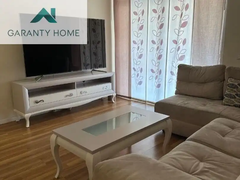 Wohnzimmer von Wohnung zur Miete in Málaga mit Klimaanlage, Privatgarten und Terrasse