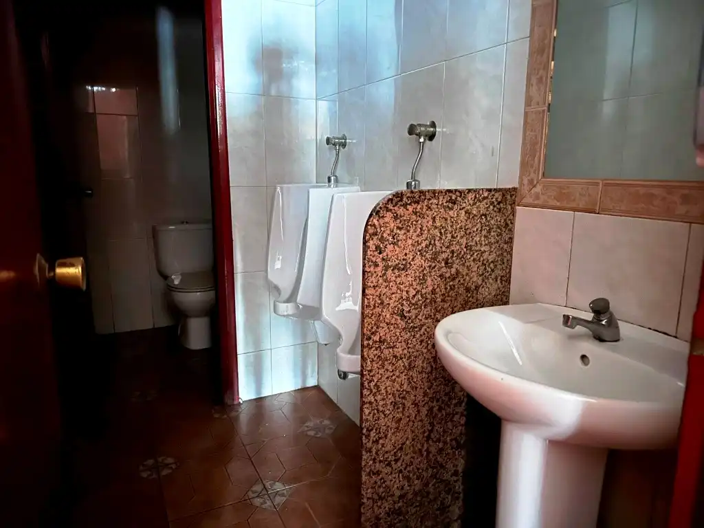 Bathroom of Commercial properties for rent in Gijón   with Furnished