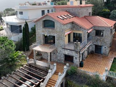 Casa amb balcó en venda a Sa Riera - Sa Fontansa
