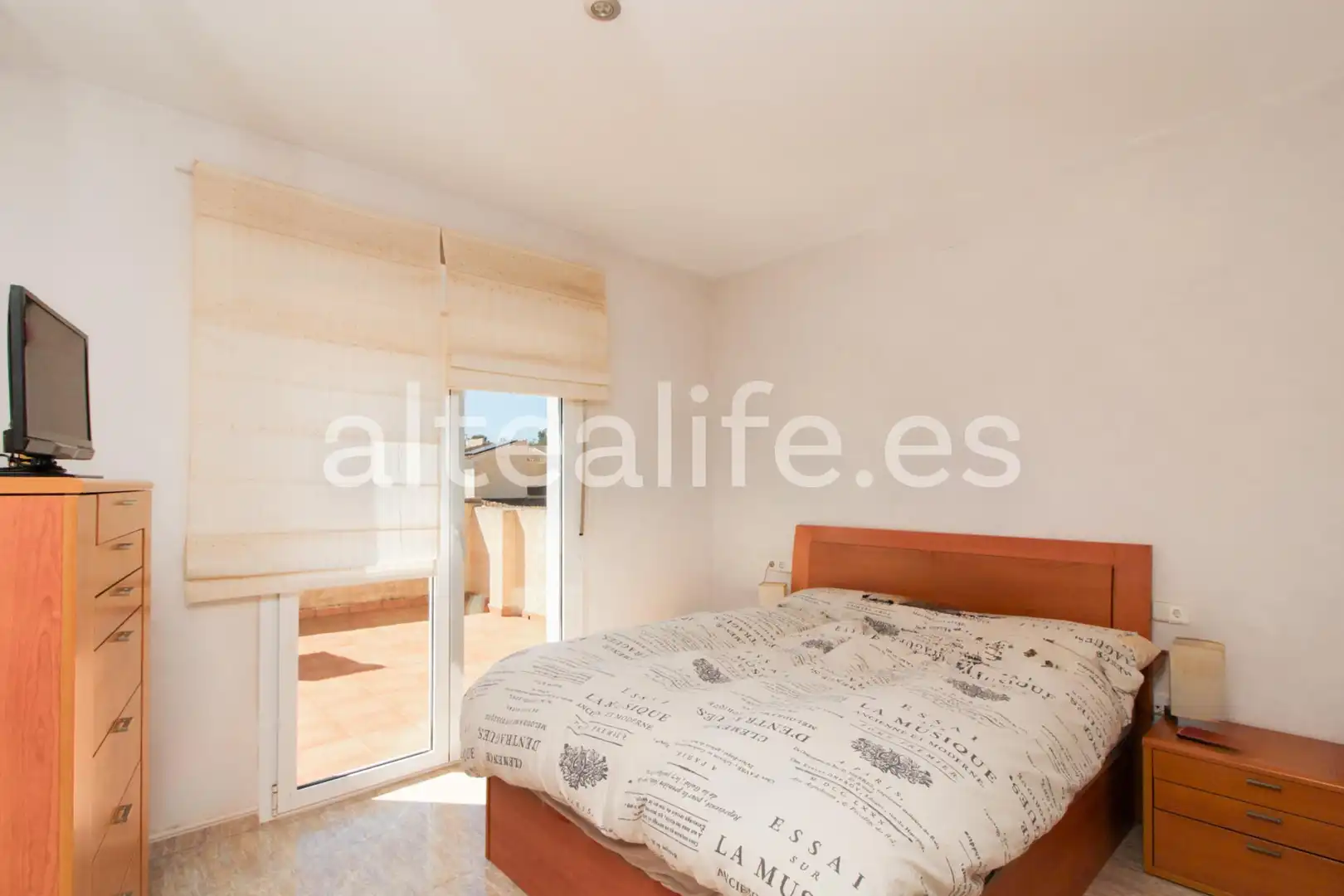 Habitación de Casa o chalet en venta en La Nucia con Aire acondicionado, Calefacción y Jardín privado