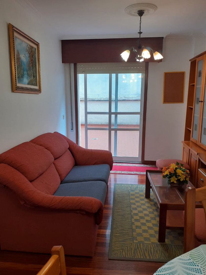 Living room of Flat to rent in Santiago de Compostela   with Furnished
