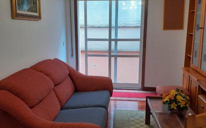 Living room of Flat to rent in Santiago de Compostela   with Furnished