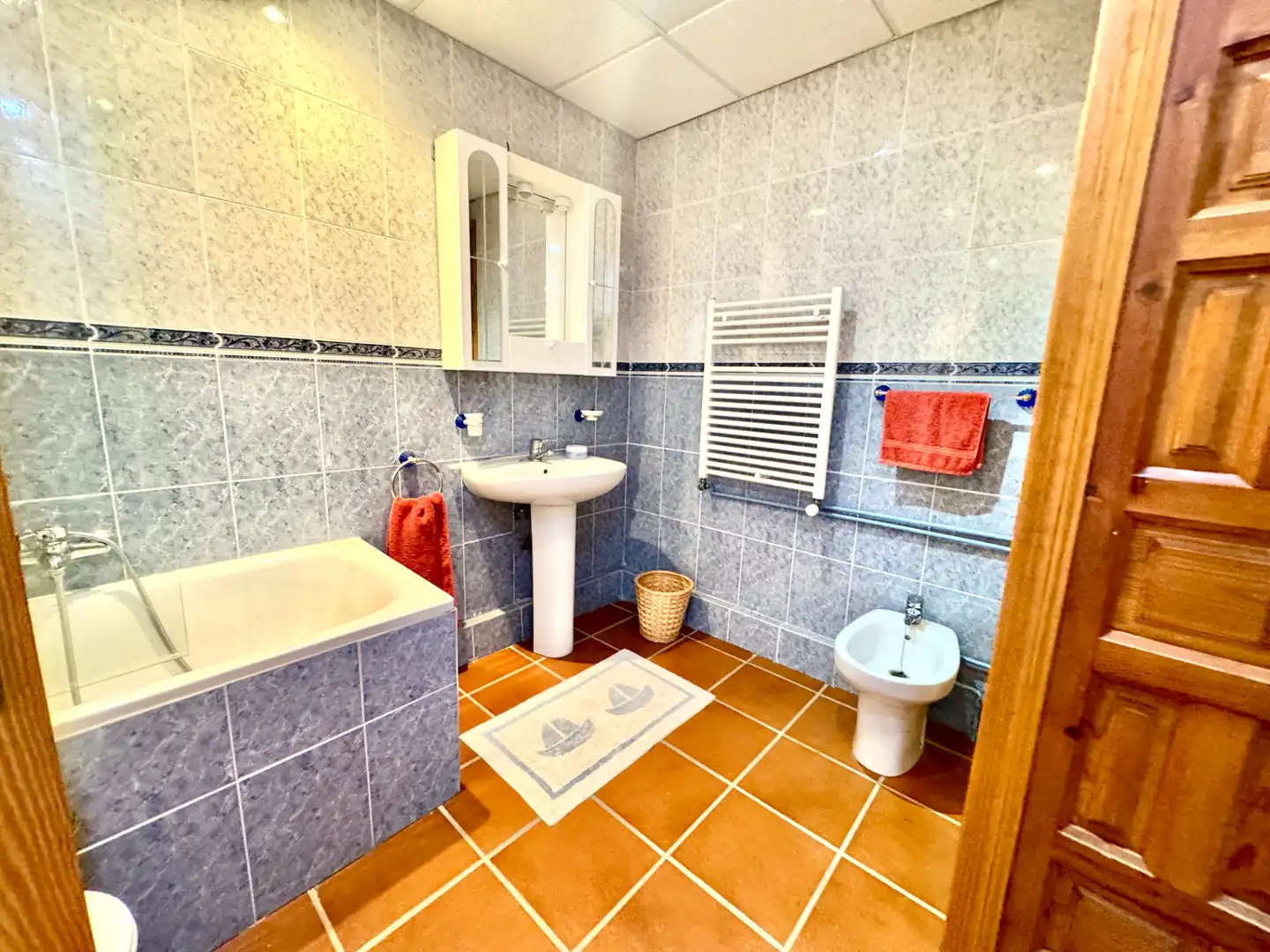 Baño de Casa o chalet en venta en Bérchules con Calefacción, Jardín privado y Terraza