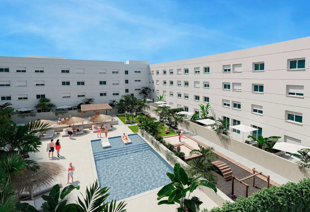 Piscina de Edifici en venda en Onda