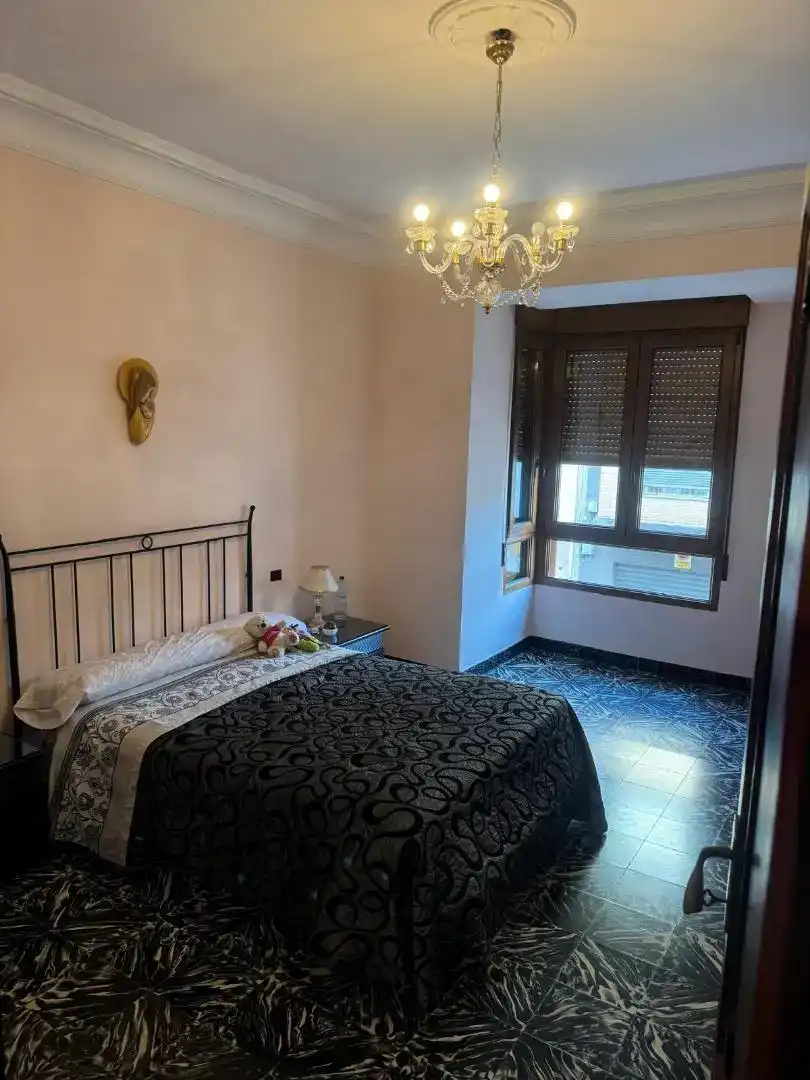Dormitori de Casa adosada en venda en Oliva amb Aire condicionat i Balcó