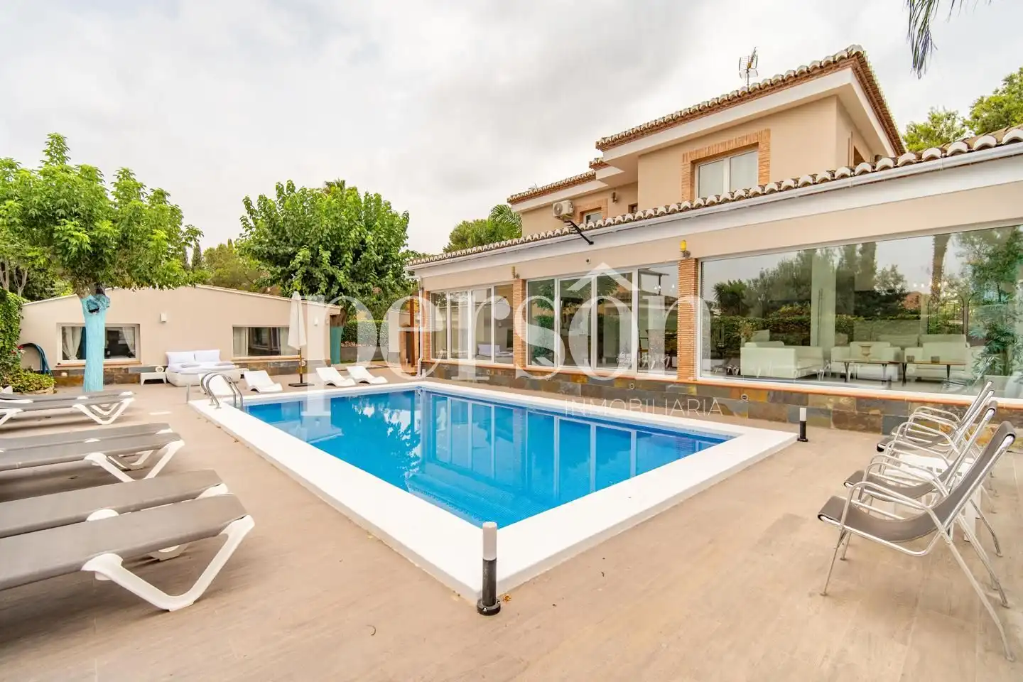 Swimming pool of Houses for sale in Bétera  with Air Conditioner, Heating and Private garden
