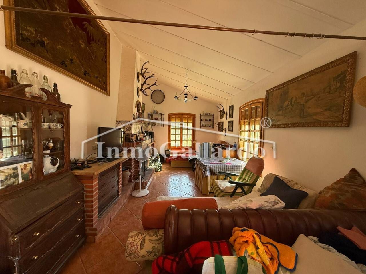 Sala d'estar de Casa o xalet en venda en Málaga Capital amb Jardí privat