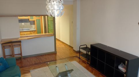 Photo 2 of Flat for rent in Calle Cimadevilla, 17, Casco Histórico, Oviedo