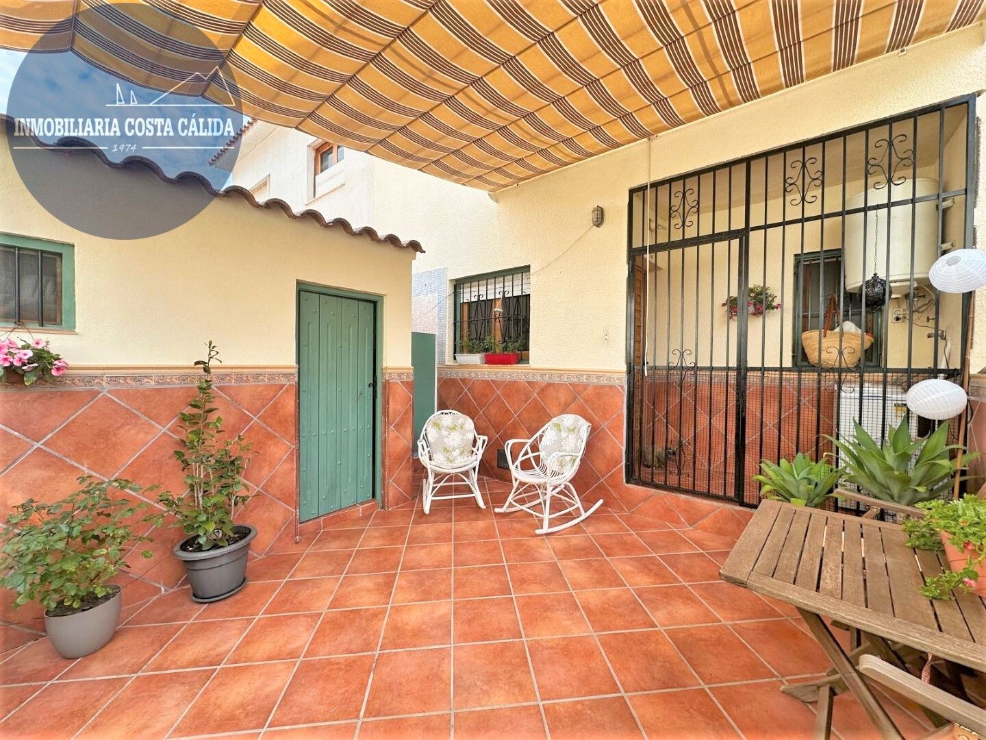 Vista exterior de Dúplex en venda en Águilas amb Terrassa, Traster i Moblat