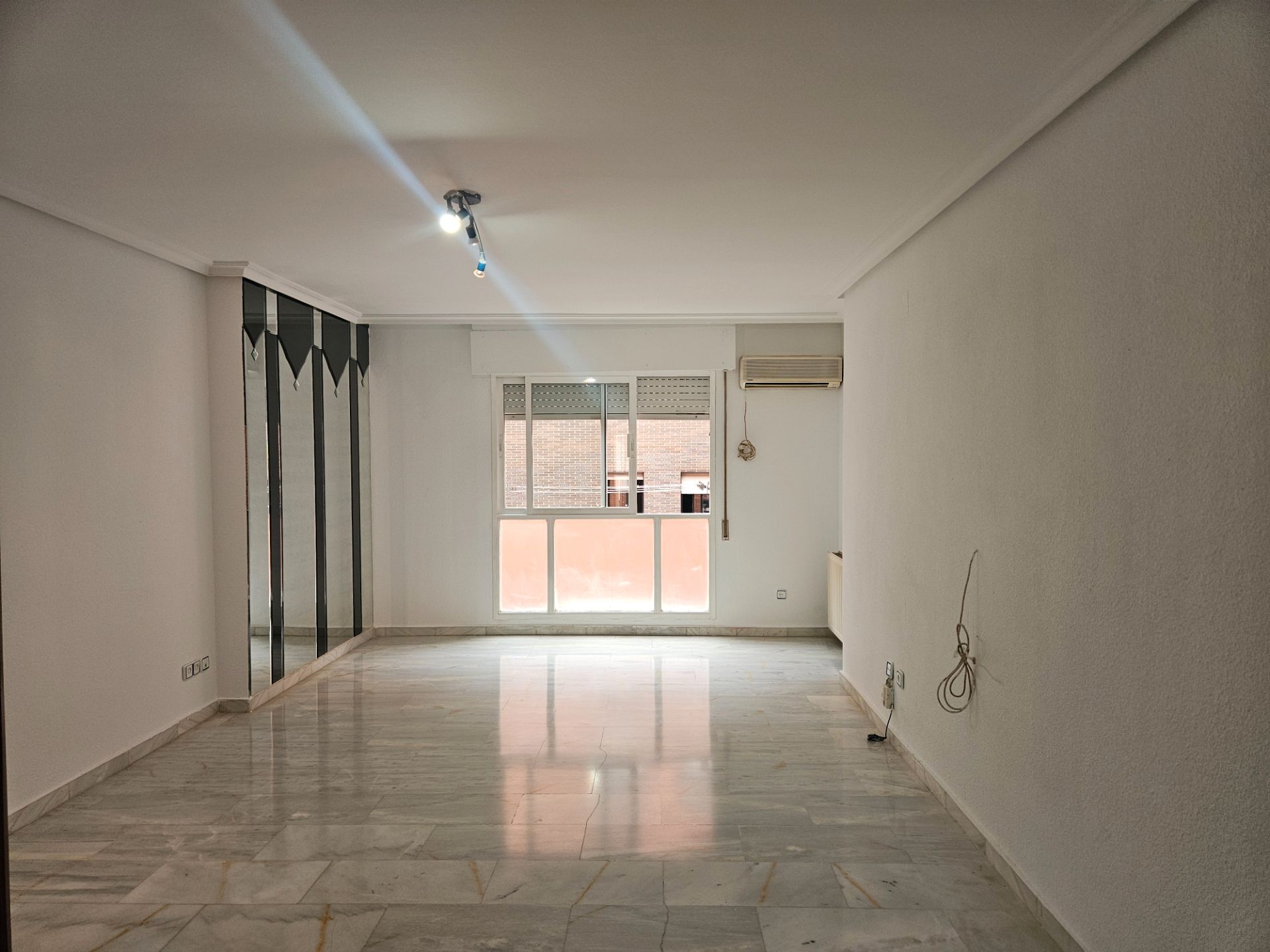 Sala d'estar de Pis en venda en Fuenlabrada amb Aire condicionat, Calefacció i Parquet