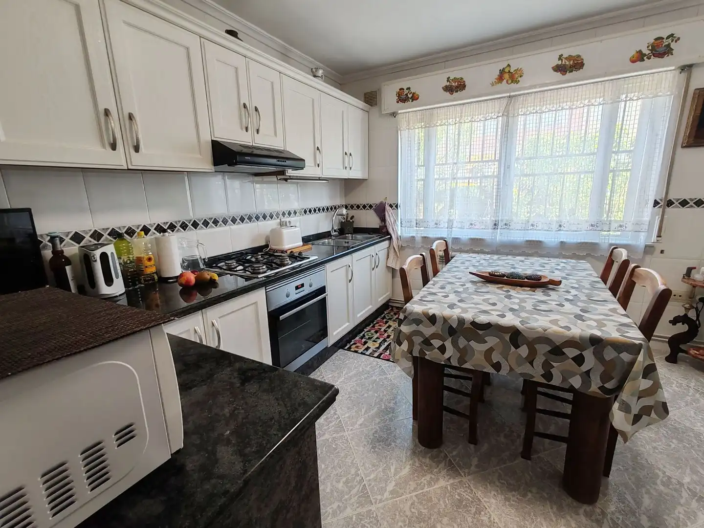 Cocina de Casa o chalet en venta en Santa Marta de Tormes con Calefacción