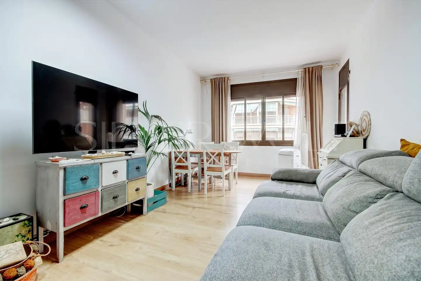 Piso con terraza en venta en Avinguda de Manuel Girona, imagen 4