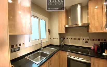 Kitchen of Flat for sale in Sabadell