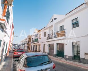 Exterior view of House or chalet for sale in Dos Hermanas  with Terrace