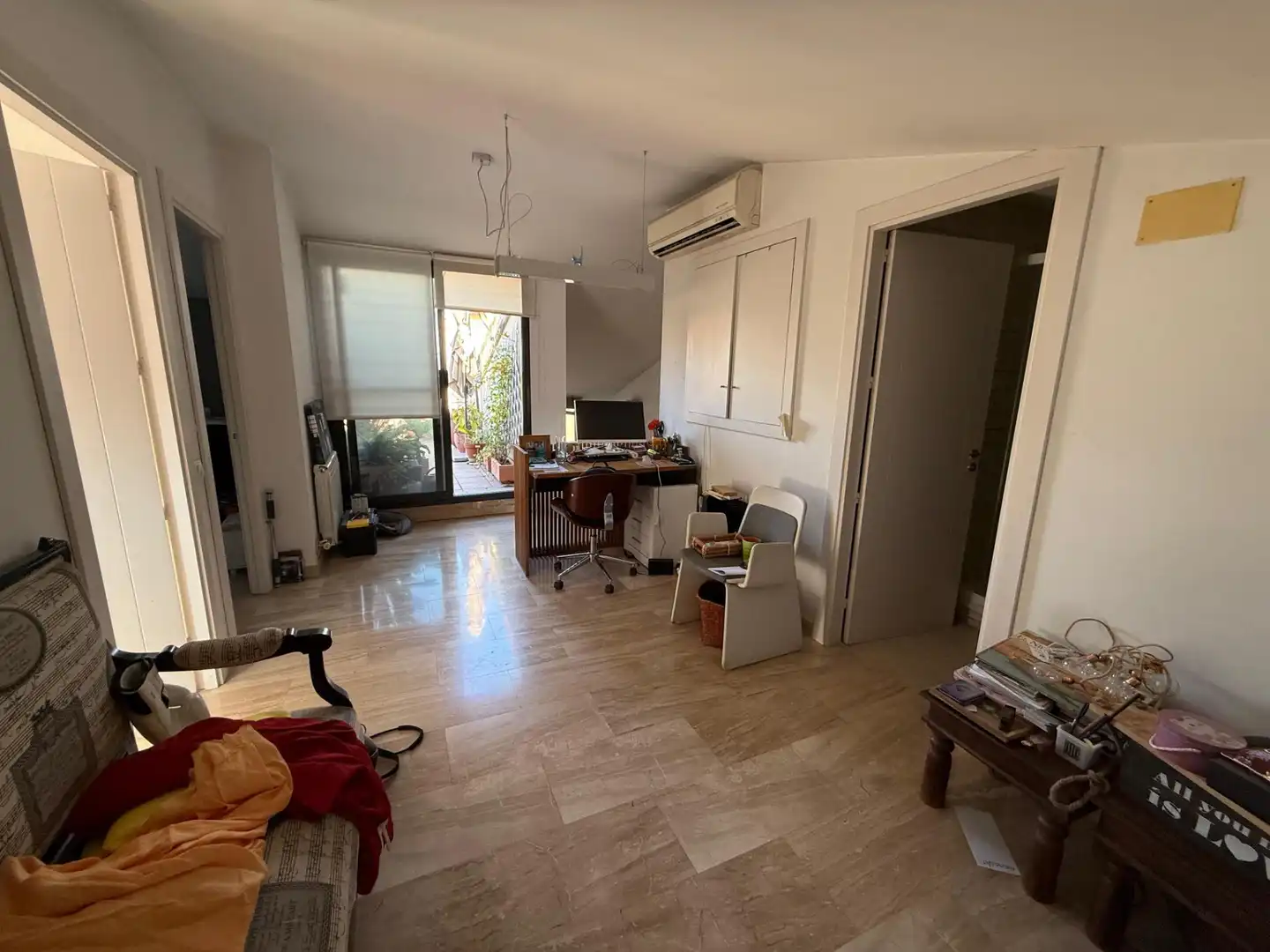 Sala d'estar de Àtic de lloguer en Sabadell amb Calefacció, Terrassa i Traster