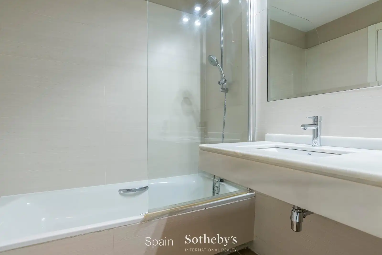 Apartamento con piscina en venta en Calle del Hierro, imagen 21