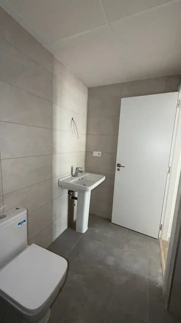 Bany de Pis en venda en Úbeda amb Aire condicionat, Calefacció i Balcó