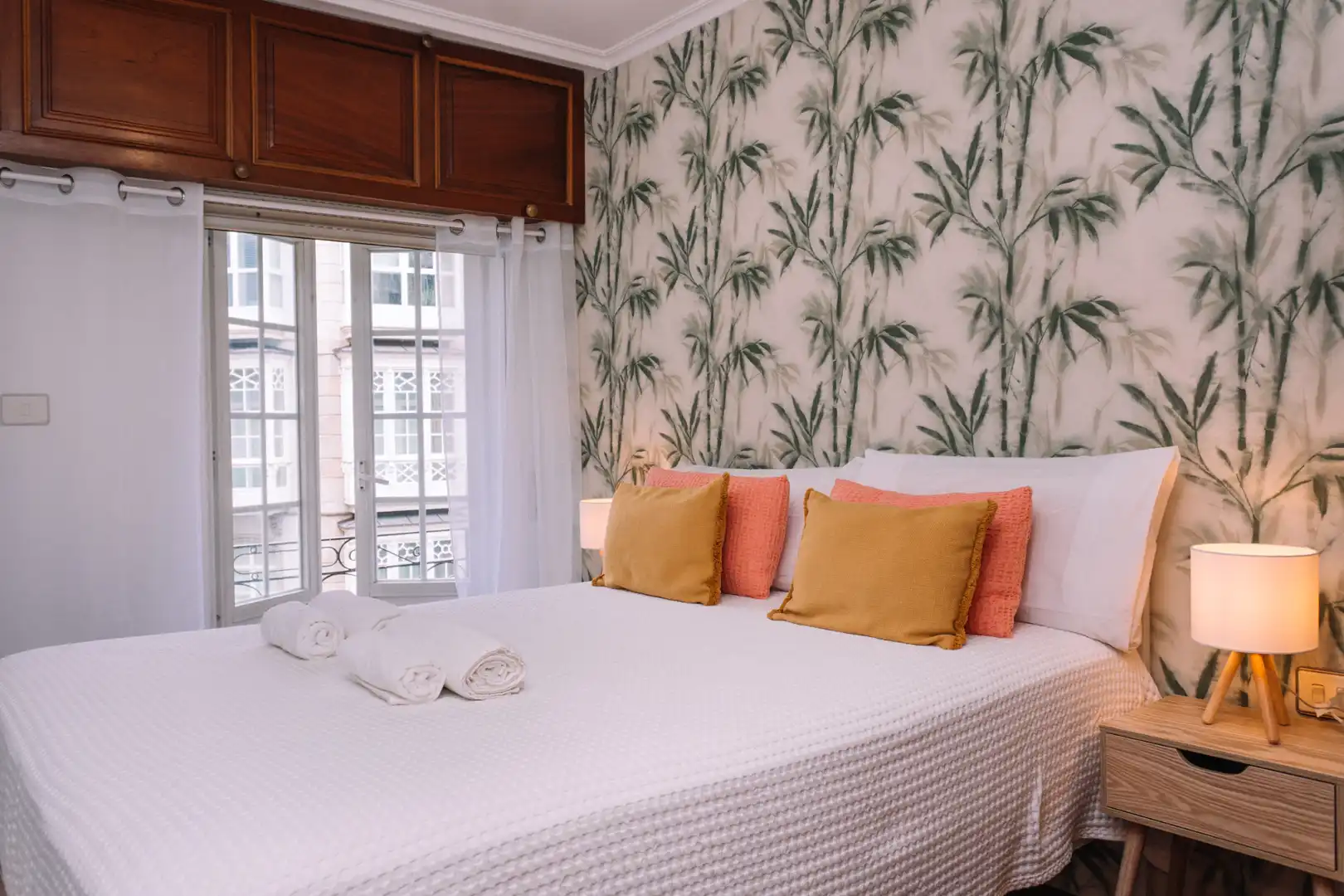Habitación de Piso de alquiler en Vigo  con Parquet, Amueblado y Horno
