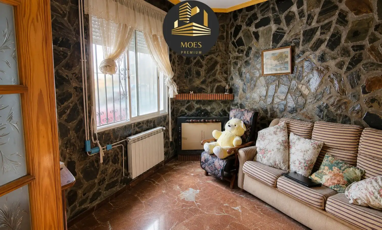 Sala d'estar de Casa o xalet en venda en Úbeda amb Aire condicionat, Calefacció i Terrassa