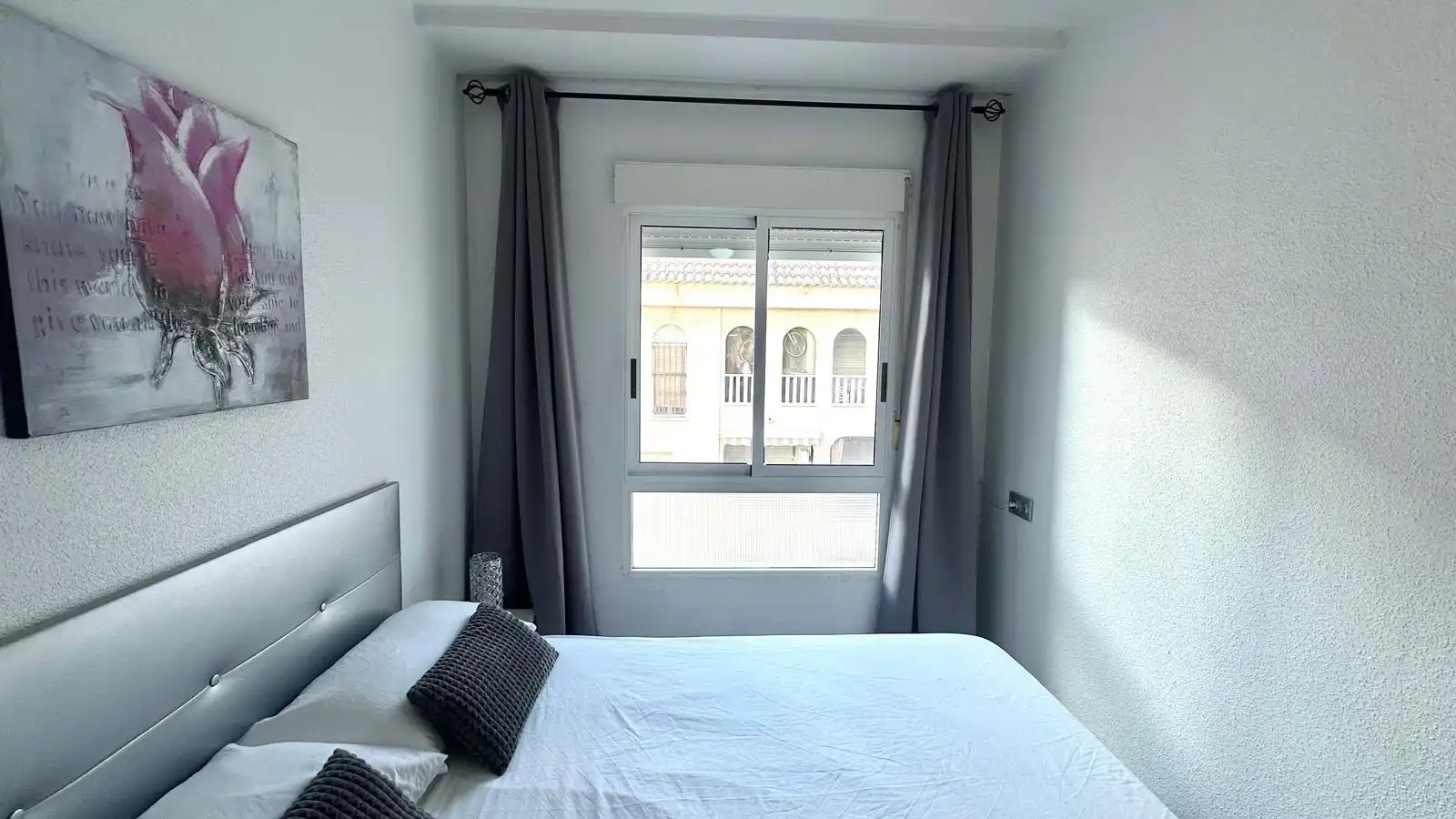 Bedroom of Flat for rent in Torrevieja  with Heating, Furnished and Washing machine