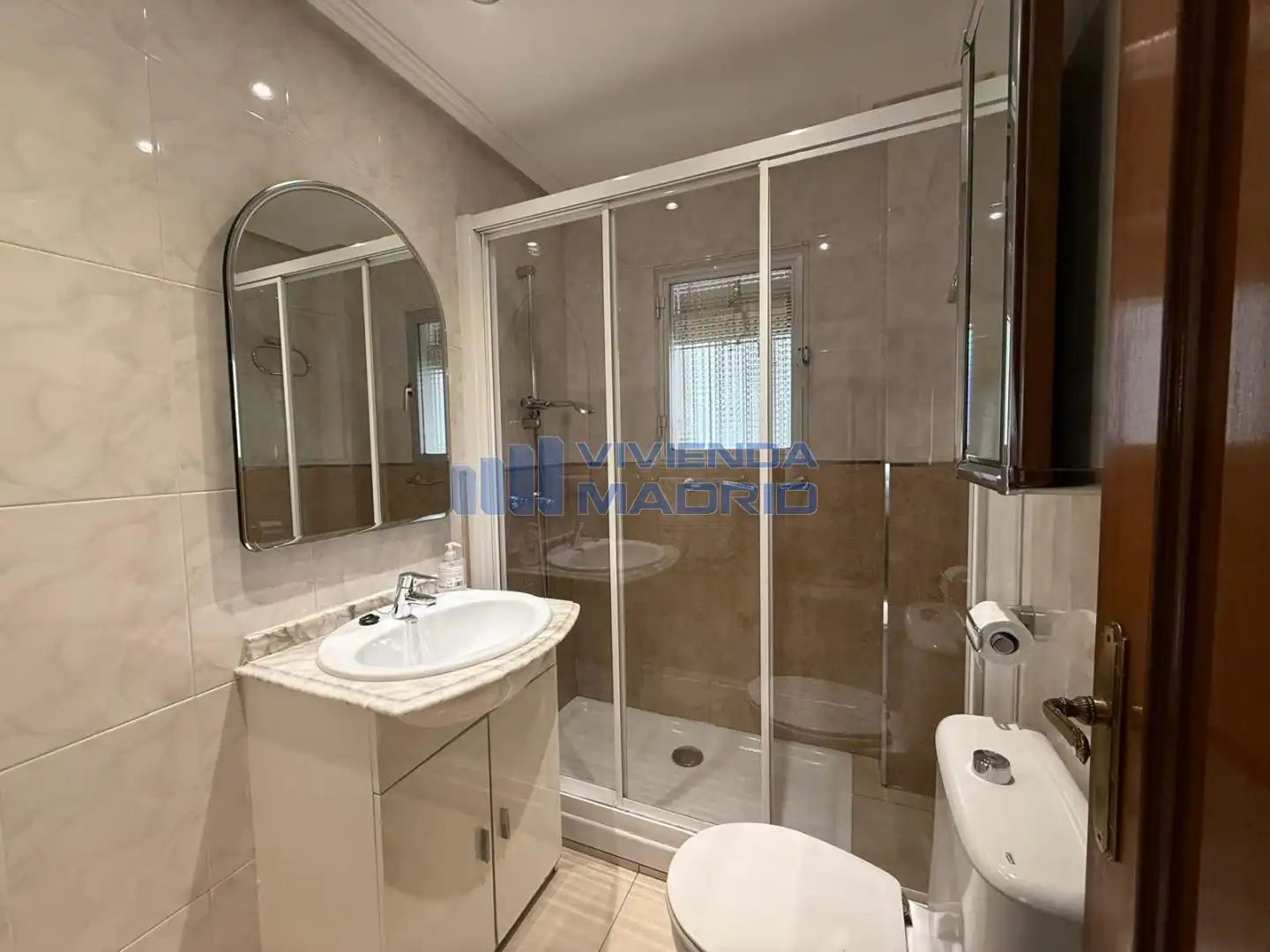 Badezimmer von Wohnung zum Verkauf in Madrid mit Terrasse