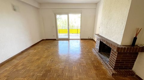 Foto 3 de Pis de lloguer a Calle del Corzo, Casa Amarilla, Galapagar