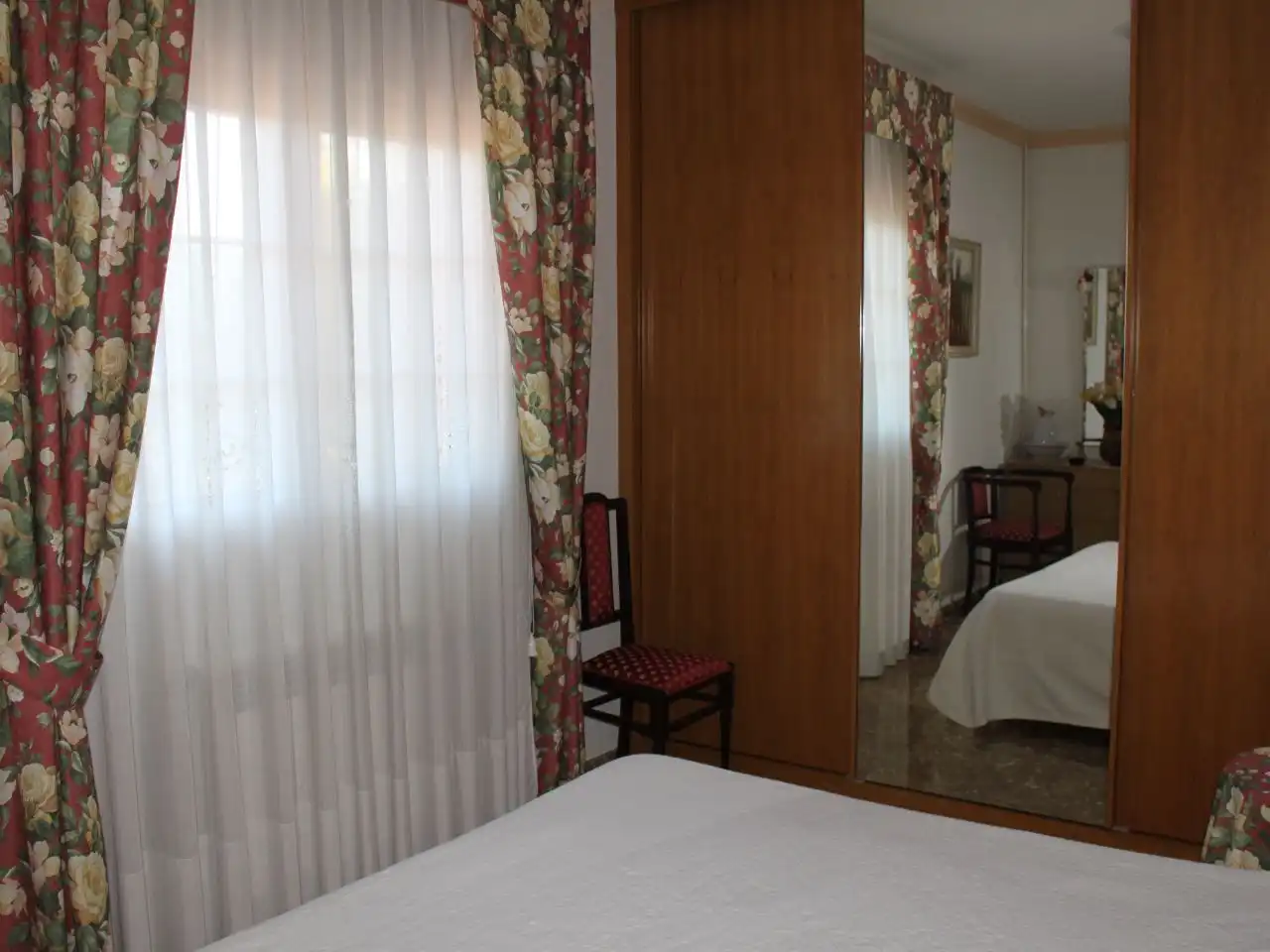 Habitación de Casa o chalet en venta en Olesa de Bonesvalls, Barcelona
