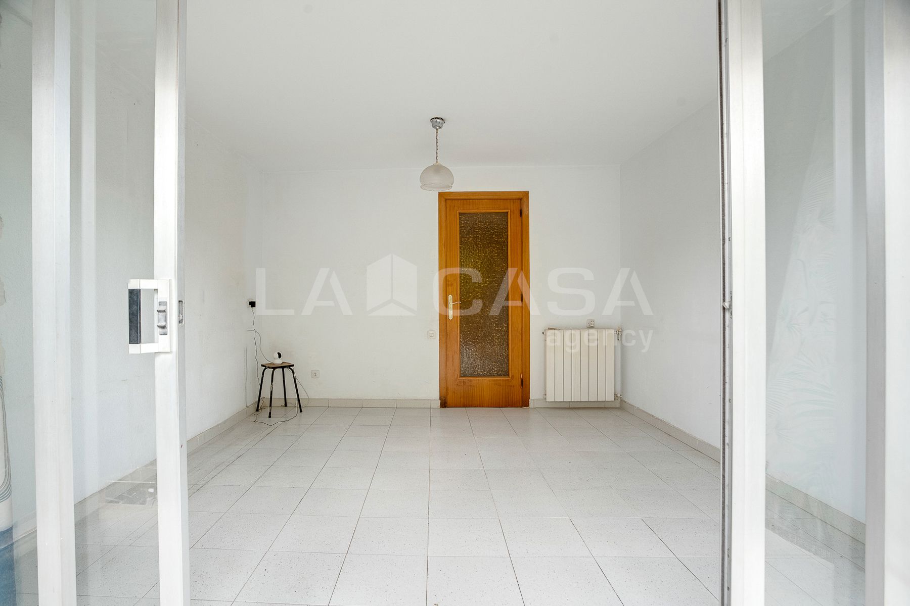 Piso en venta en L'Hospitalet de Llobregat con Calefacción y Balcón