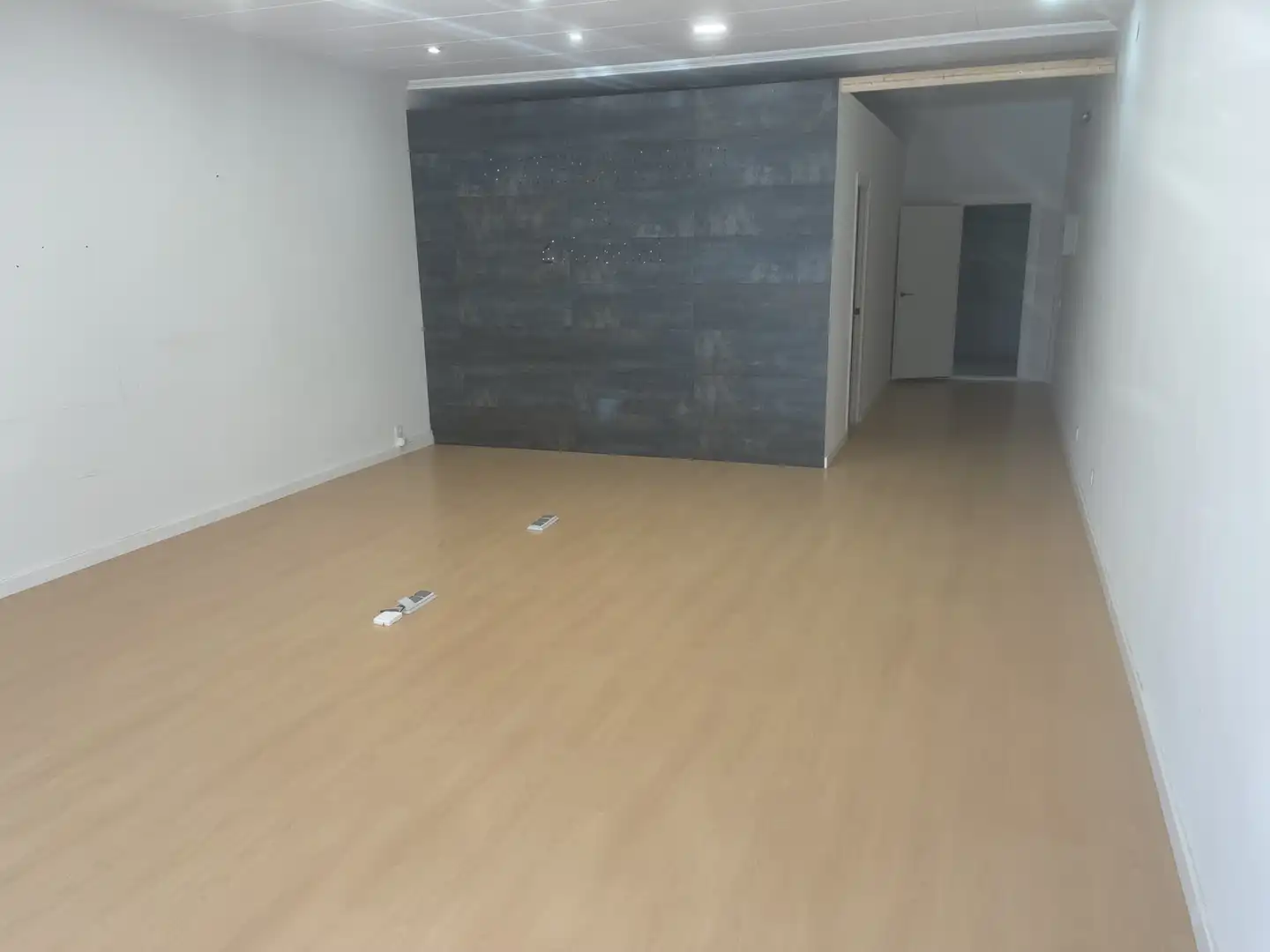 Business premises for sale in Poblenou, imagen 7