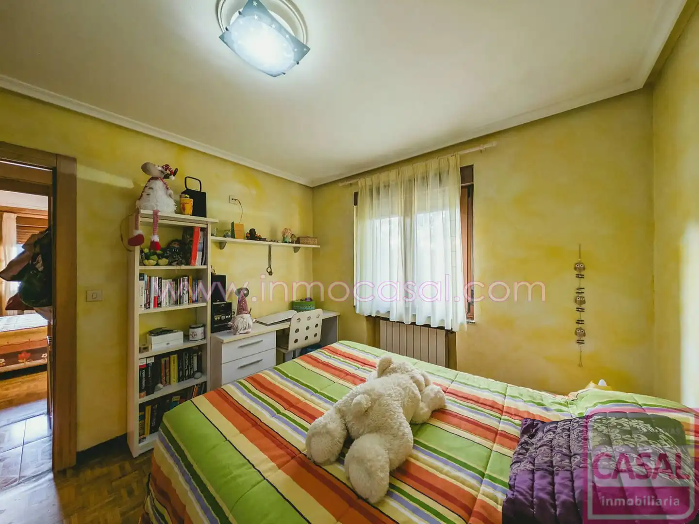 Dormitori de Casa o xalet en venda en Mieres (Asturias) amb Calefacció, Terrassa i Traster