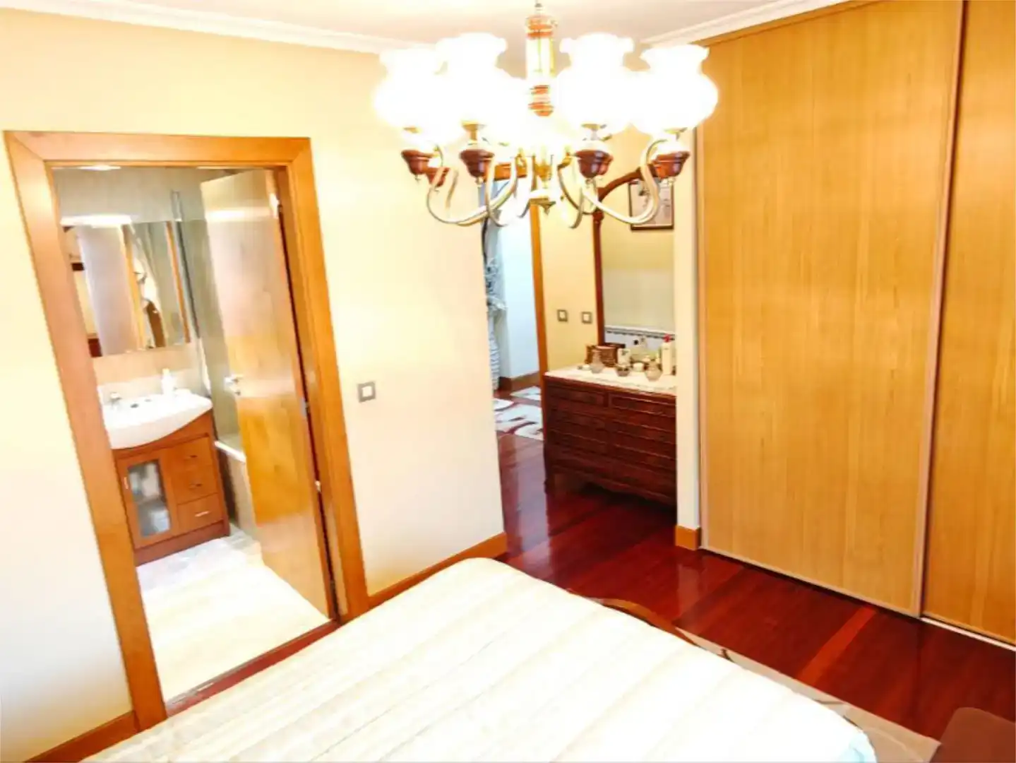 Habitación de Piso en venta en Santurtzi  con Balcón