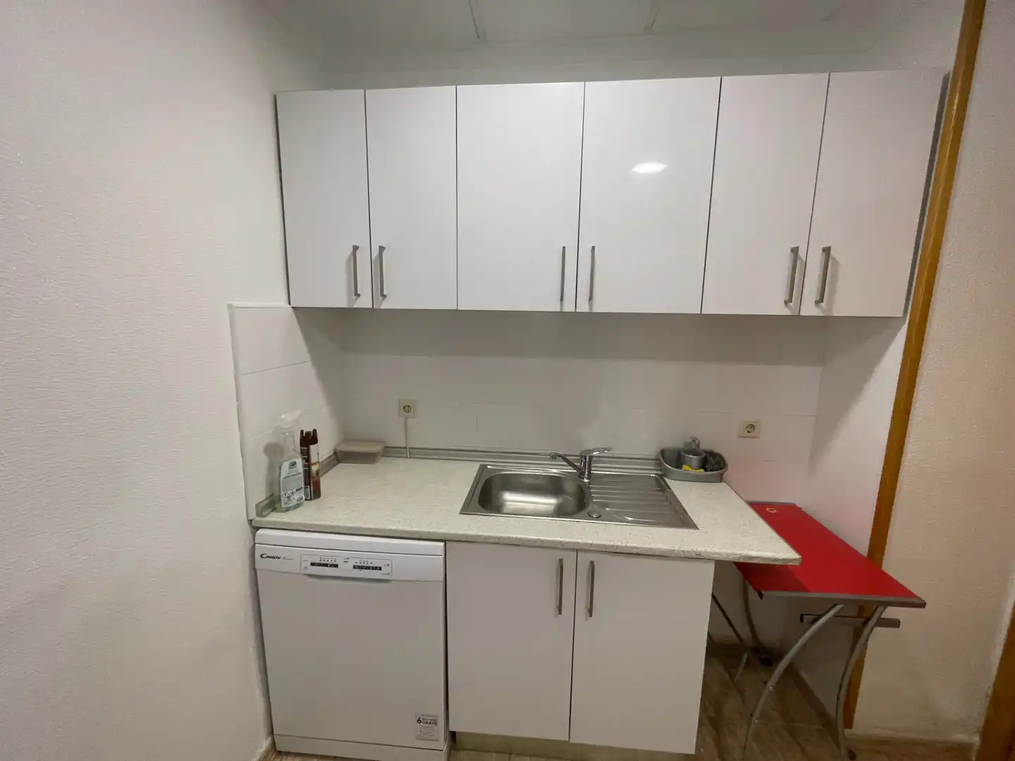 Cuina de Pis de lloguer en Murcia amb Aire condicionat, Calefacció i Moblat