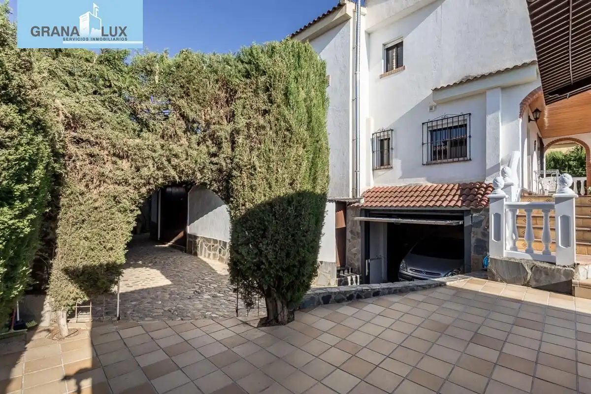 Chalet en venta en CALLE LIRIO, imagen 43