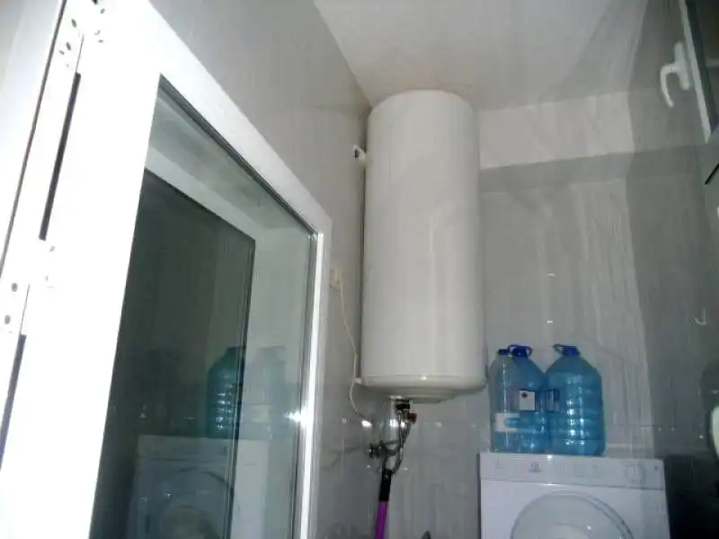 Baño de Piso de alquiler en Elche / Elx con Aire acondicionado, Parquet y Trastero