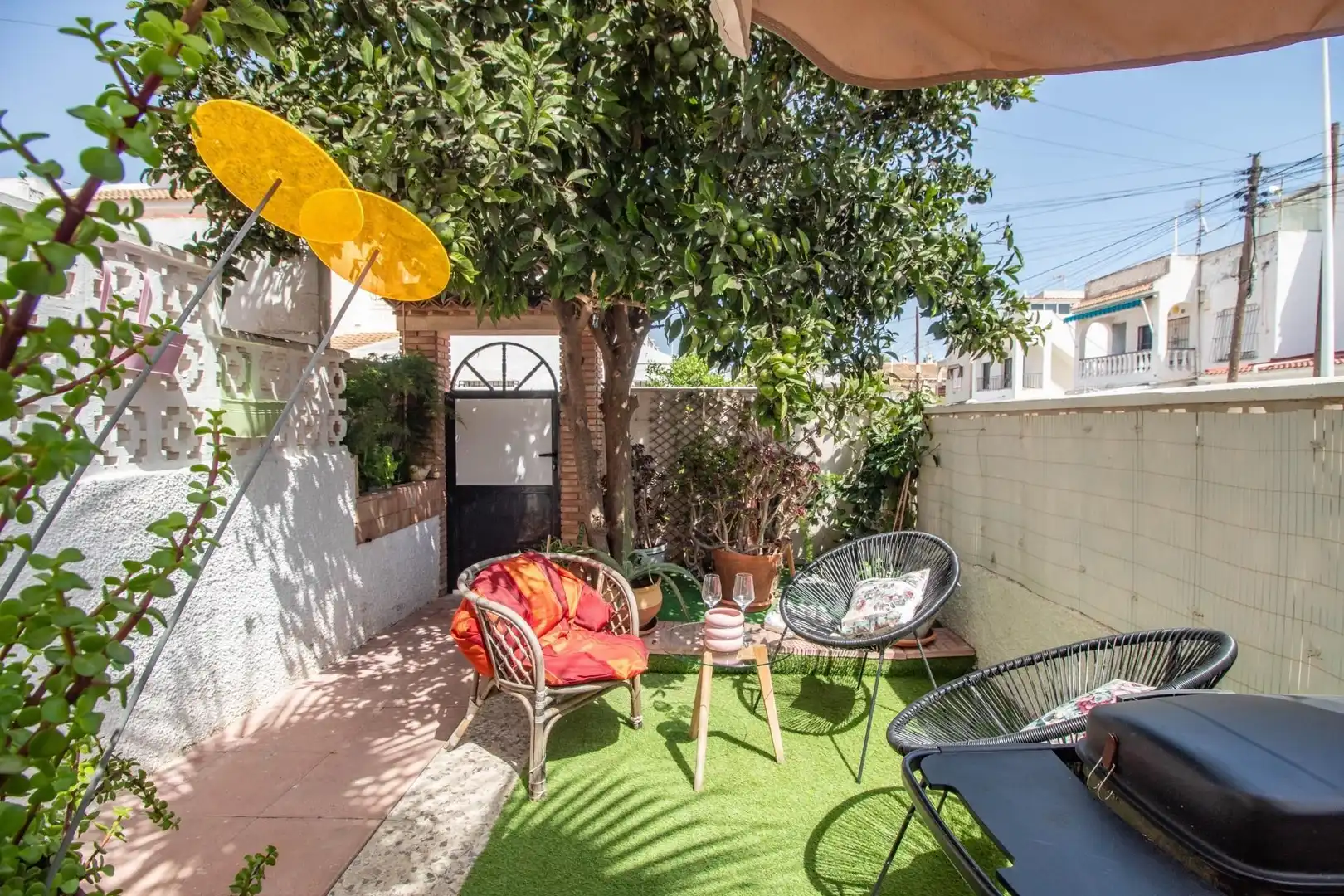 Bungalow mit Pool zum Verkauf in Playa de los Locos