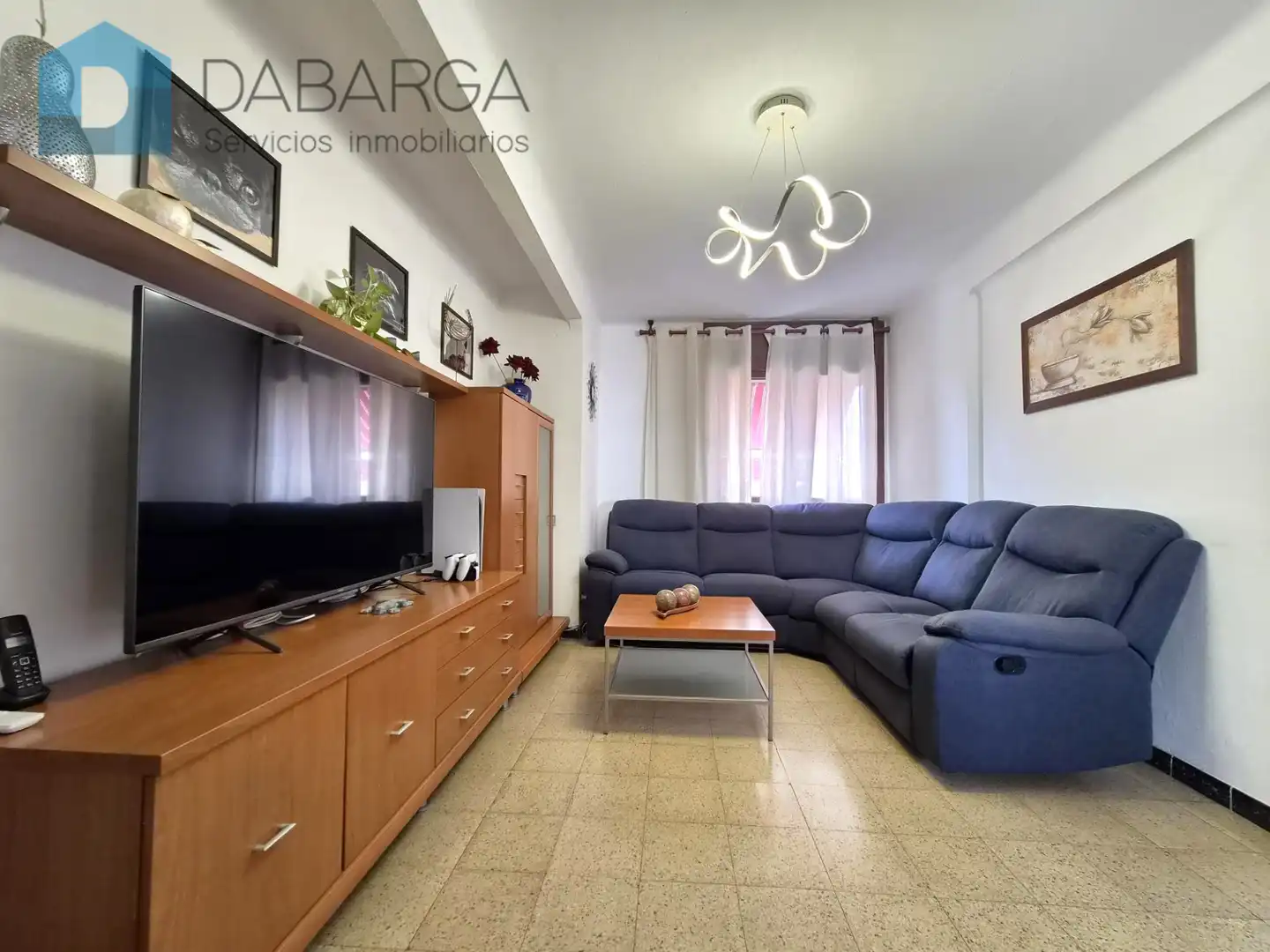 Living room of Flat for sale in Ripollet  with Air Conditioner, Parquet flooring and Oven