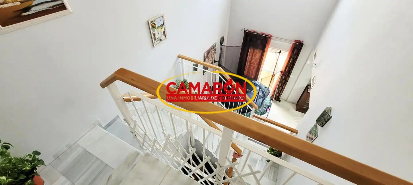 Casa adosada en venta en Coria del Río con Aire acondicionado