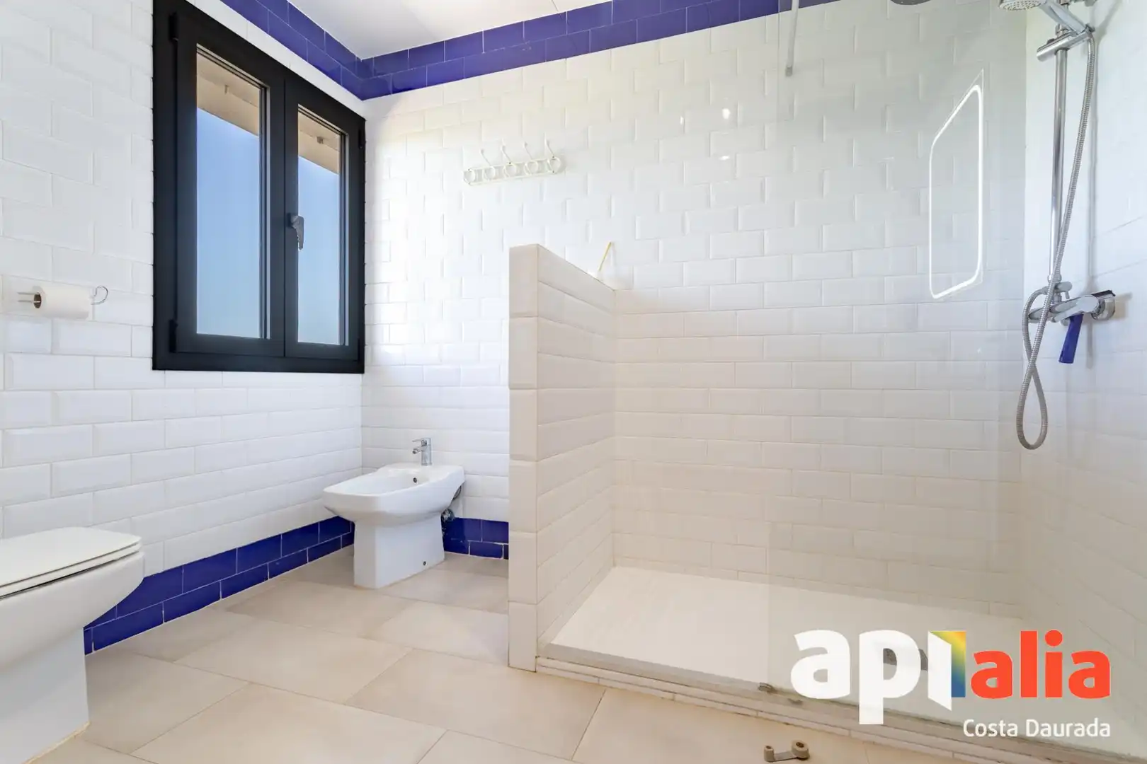 Bany de Casa o xalet en venda en Salou amb Calefacció, Jardí privat i Terrassa
