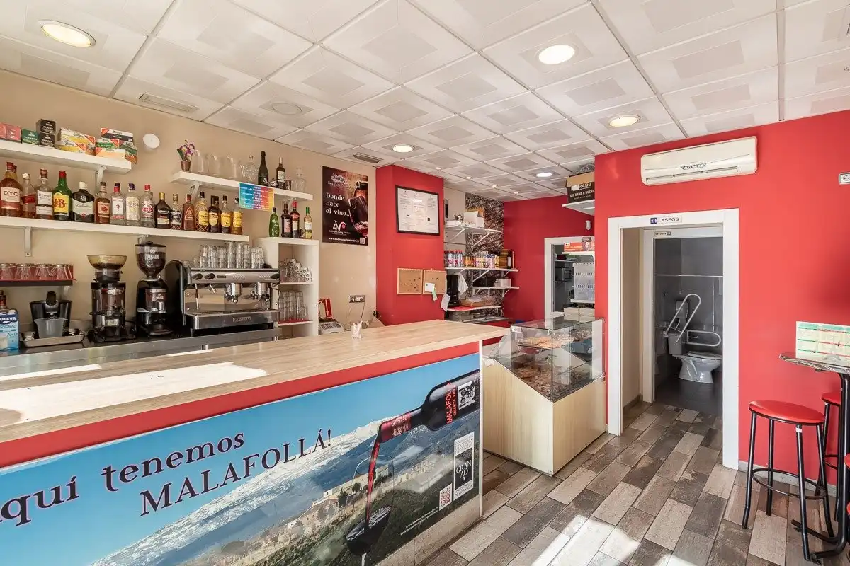 Commercial properties for sale in Granada  with Furnished