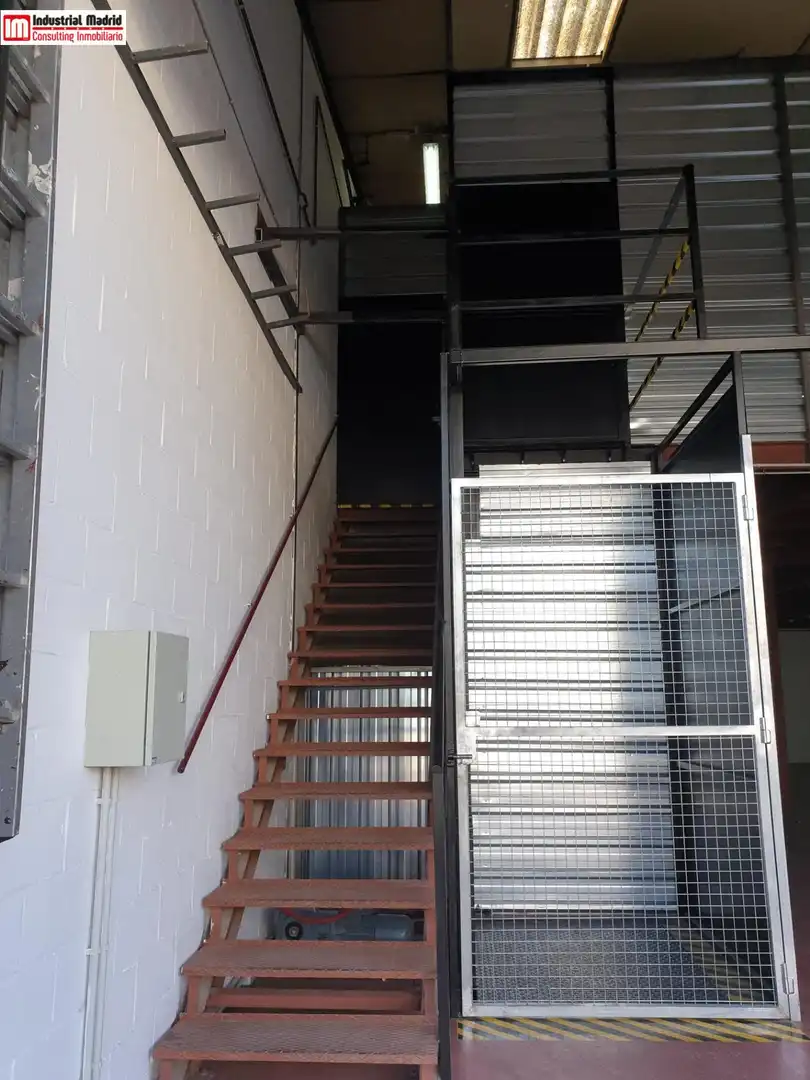 Industrial building for sale in Zona Industrial, imagen 11