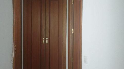 Foto 5 de Apartamento de alquiler en Centro, Badajoz