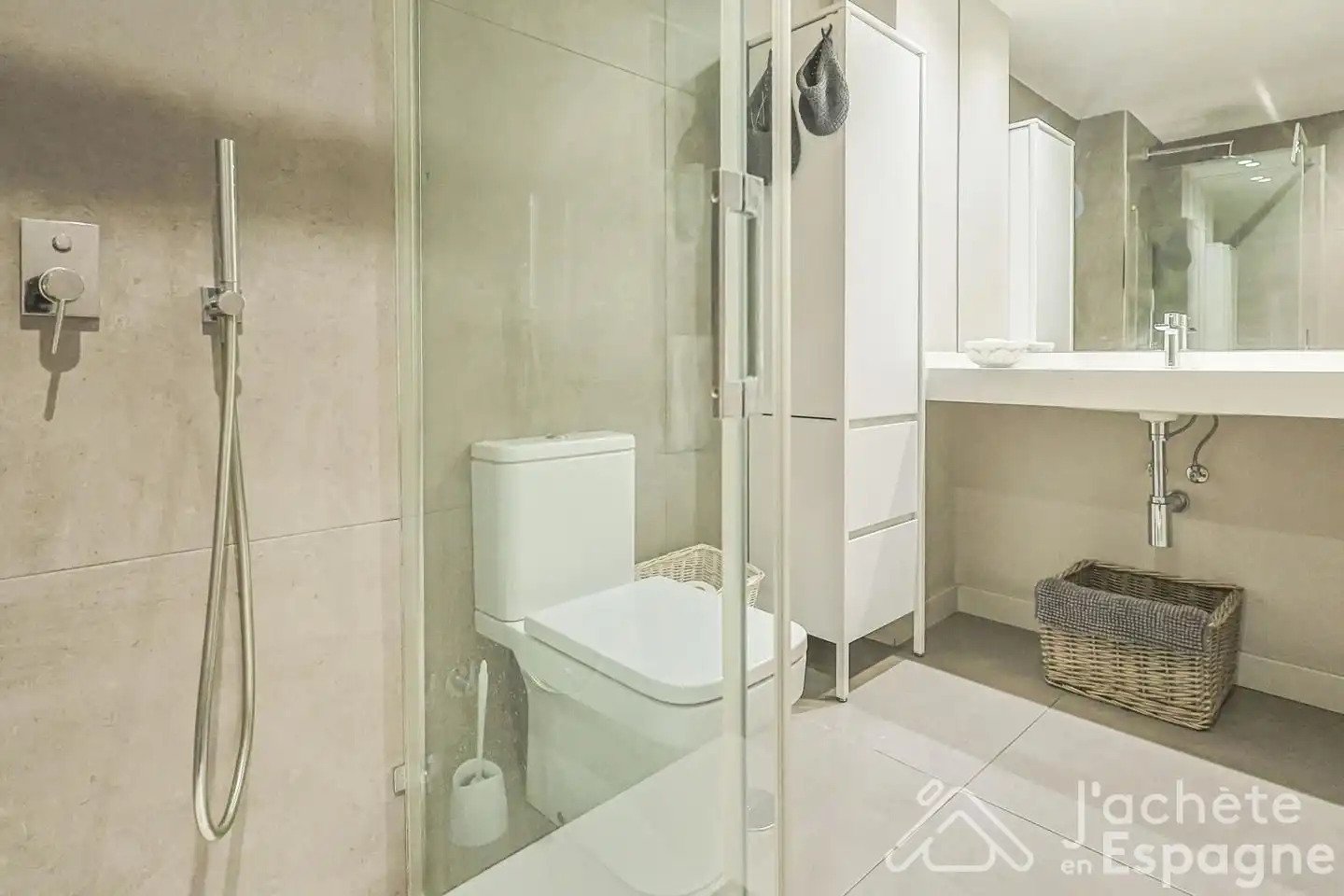 Flat with terrace for sale in Avenida de Federico Soto, imagen 27