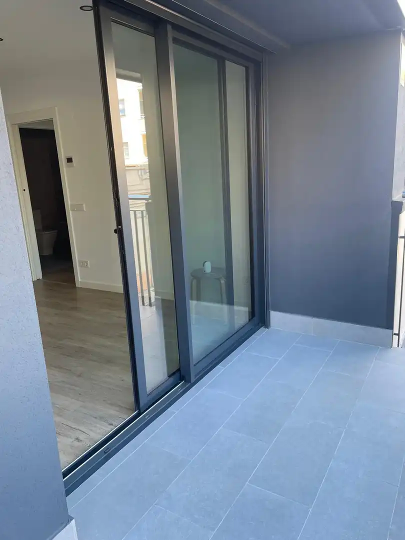 Flat with terrace to rent in Centre, imagen 2
